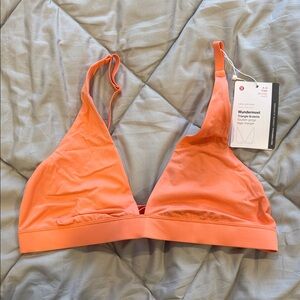 Lululemon Nulu Triangle Bralette - Size 10